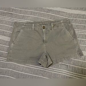 American Eagle super stretch twill chino mid-low rise shortie short
